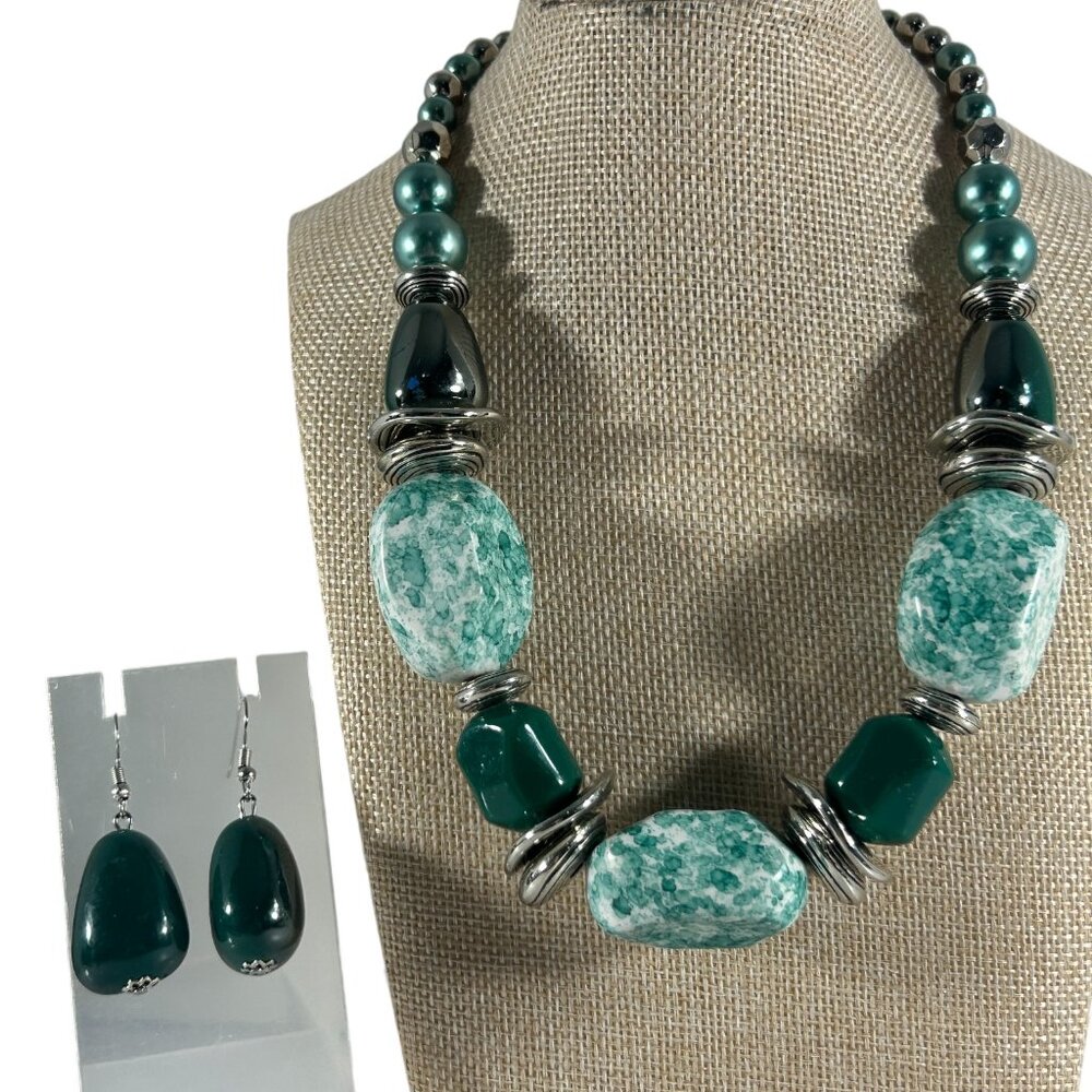 Emerald Green Statement Necklace Earrings Set Marbled Beads Chunky